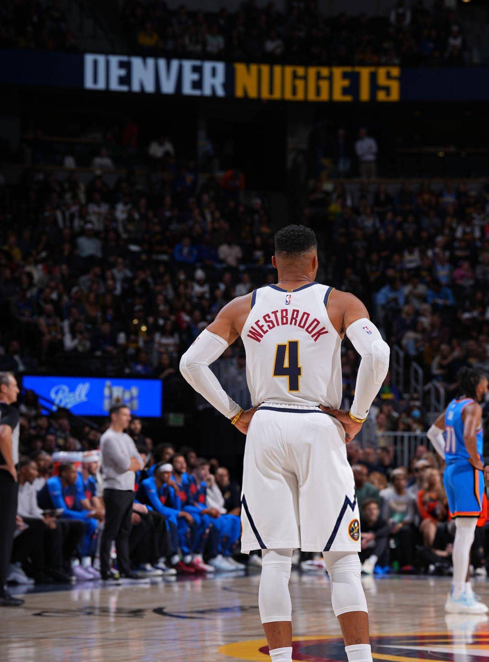 强队先有人 强队先有人