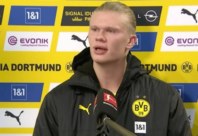 边锋内收合 边锋内收合